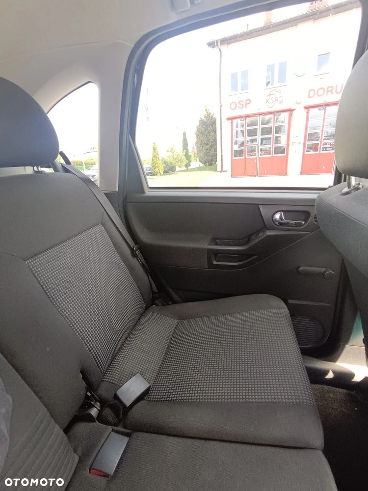 Opel Meriva 1.6 16V Edition - 11
