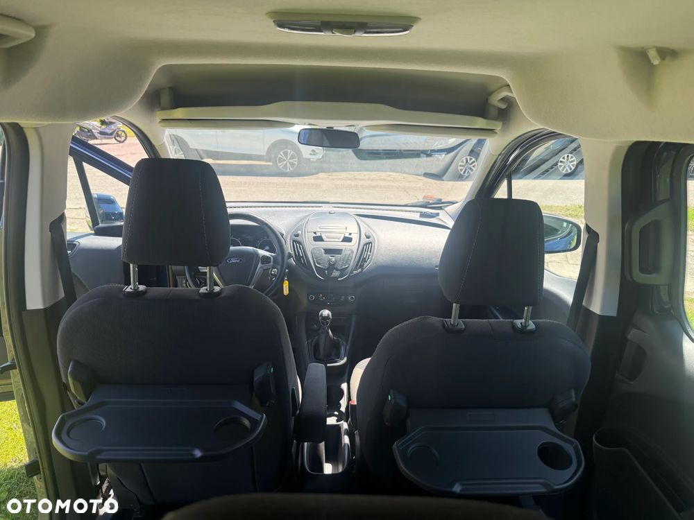 Ford Tourneo Courier 1.5 TDCi Trend - 12