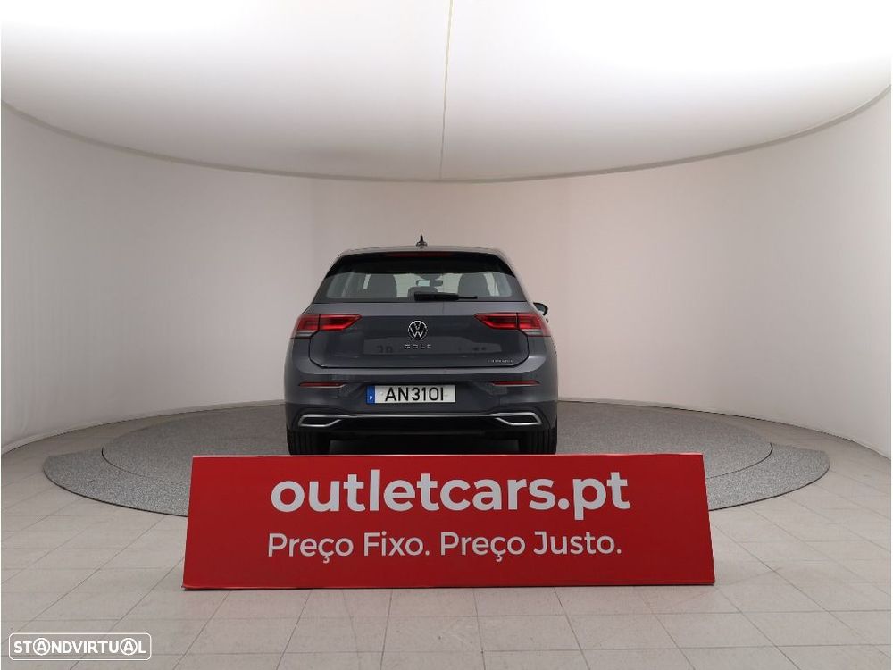 VW Golf 1.4 TSI e-Hybrid DSG - 12