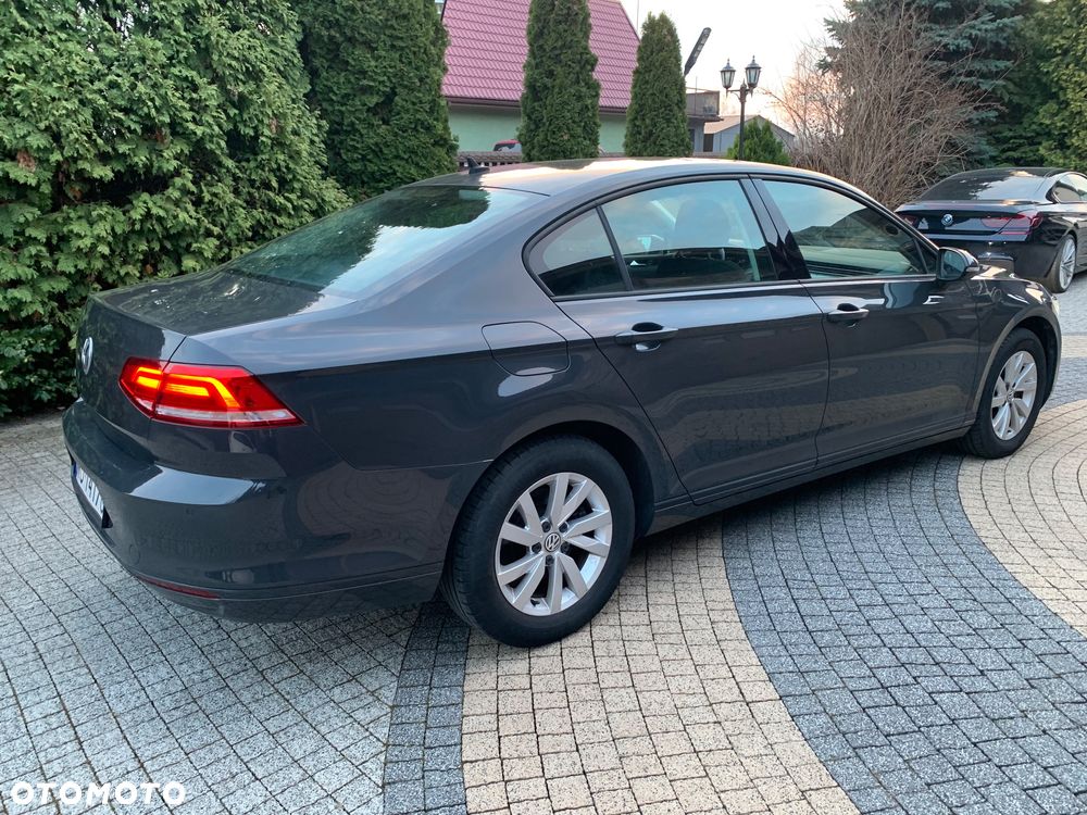 Volkswagen Passat 1.6 TDI BMT City - 6