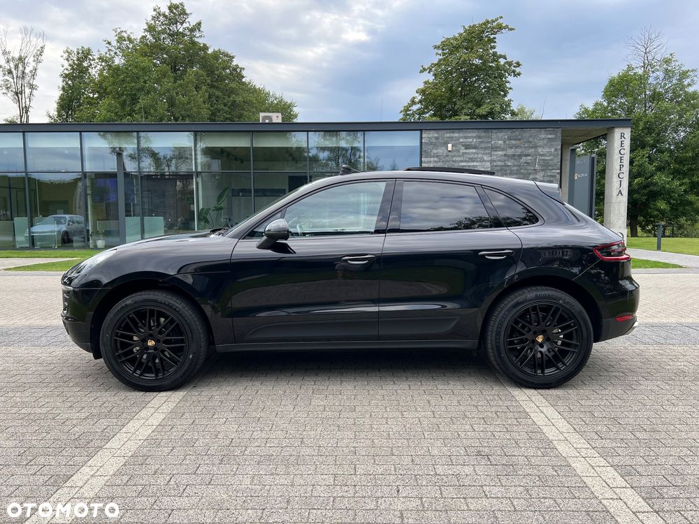 Porsche Macan - 1