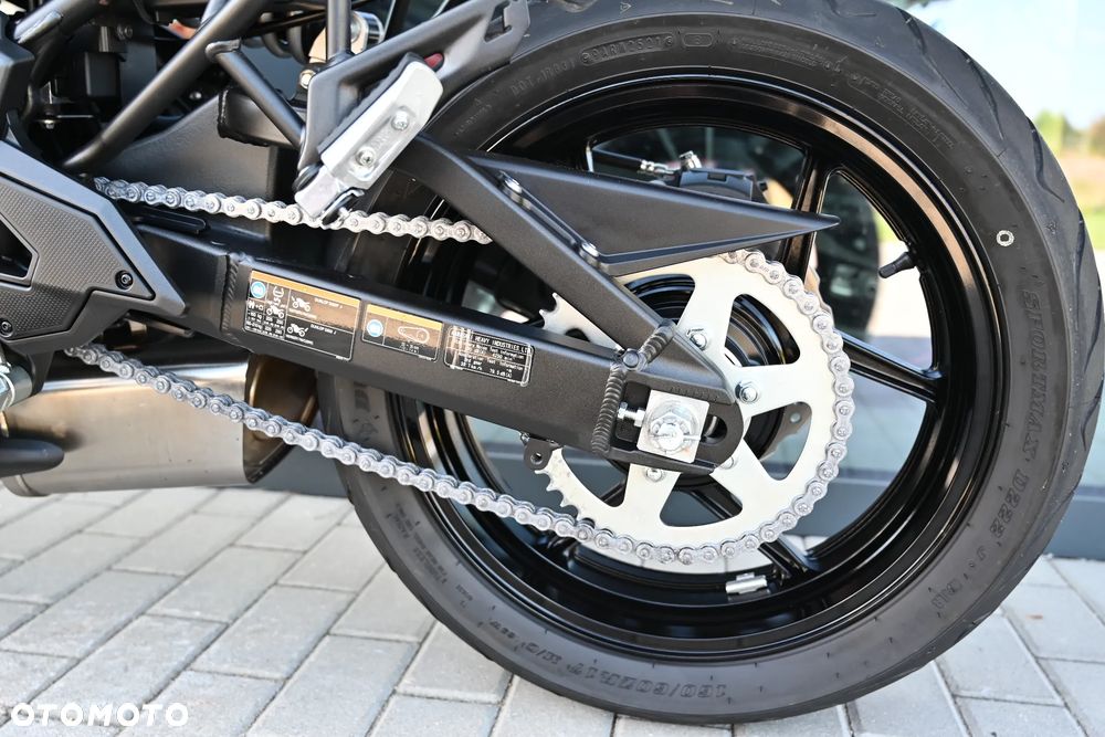 Kawasaki Versys 650 - 15