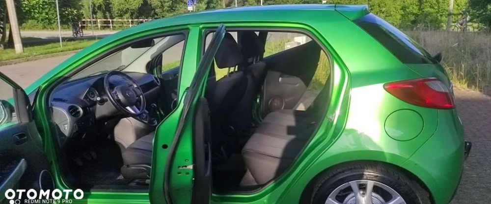 Mazda 2 - 11