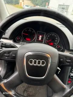 Audi A4 - 24