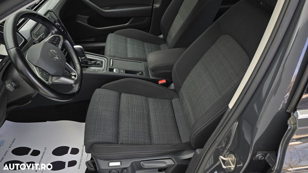 Volkswagen Passat 2.0 TDI DSG Comfortline - 12