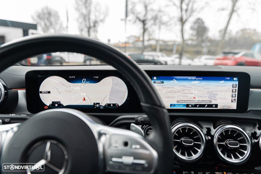 Mercedes-Benz CLA 200 - 24