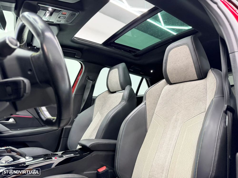 Peugeot e-2008 GT - 18