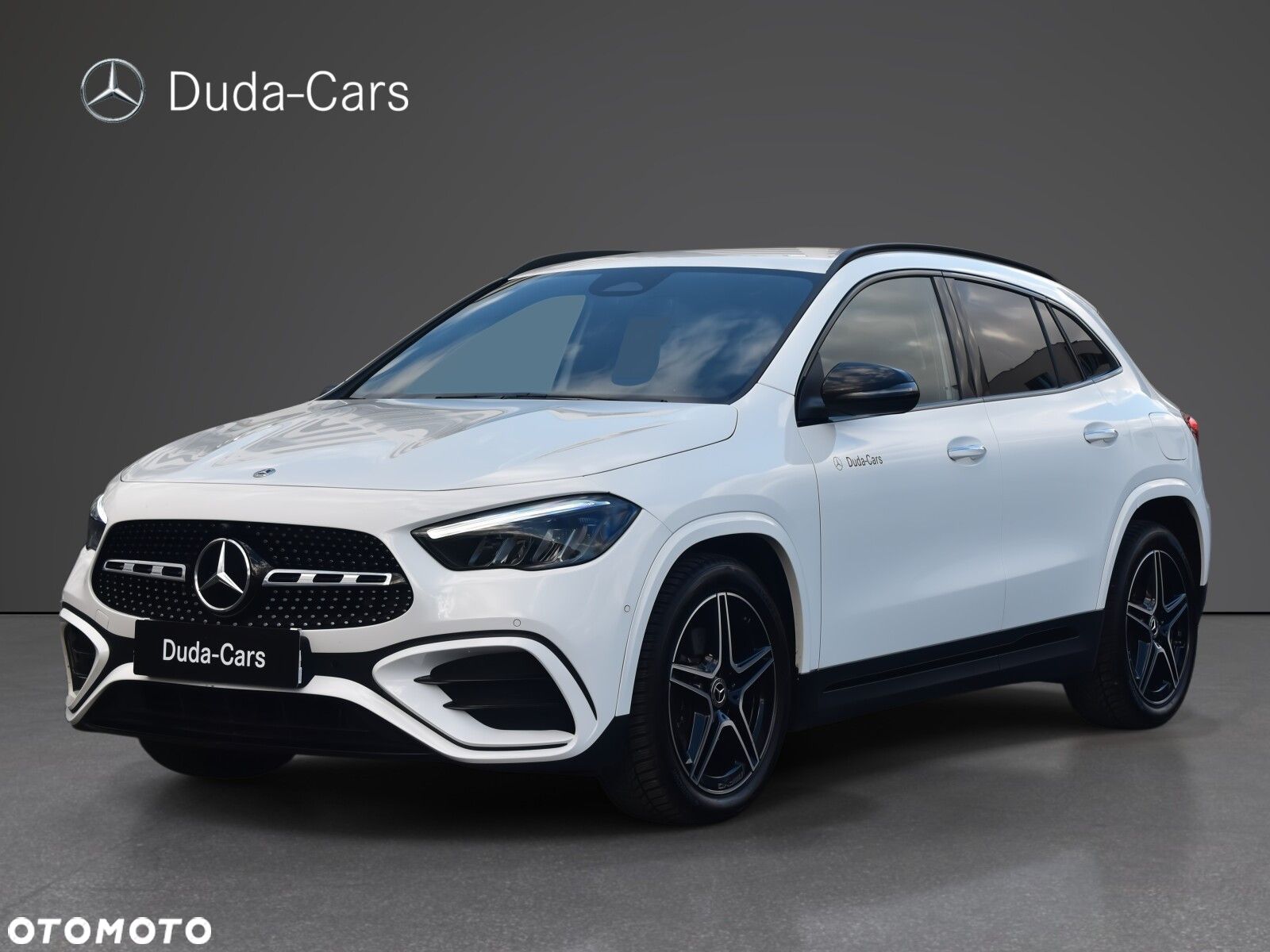 Mercedes-Benz GLA - 1