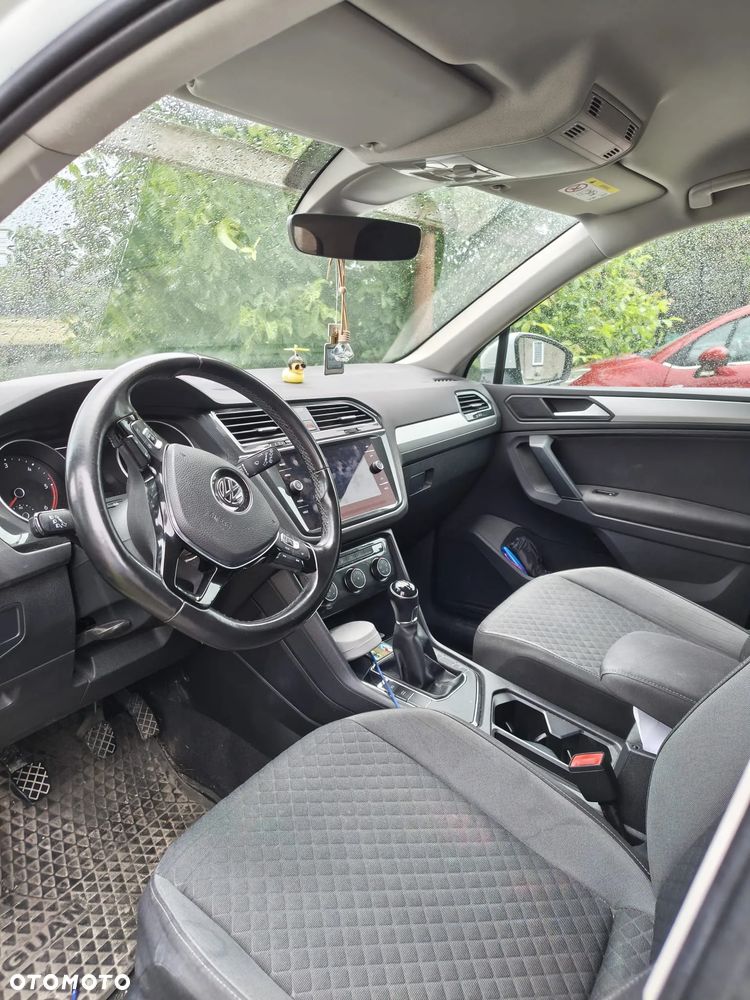 Volkswagen Tiguan 2.0 TDI BMT SCR Comfortline - 4