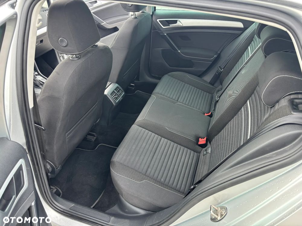 Volkswagen Golf 1.2 TSI BlueMotion Technology DSG Cup - 14