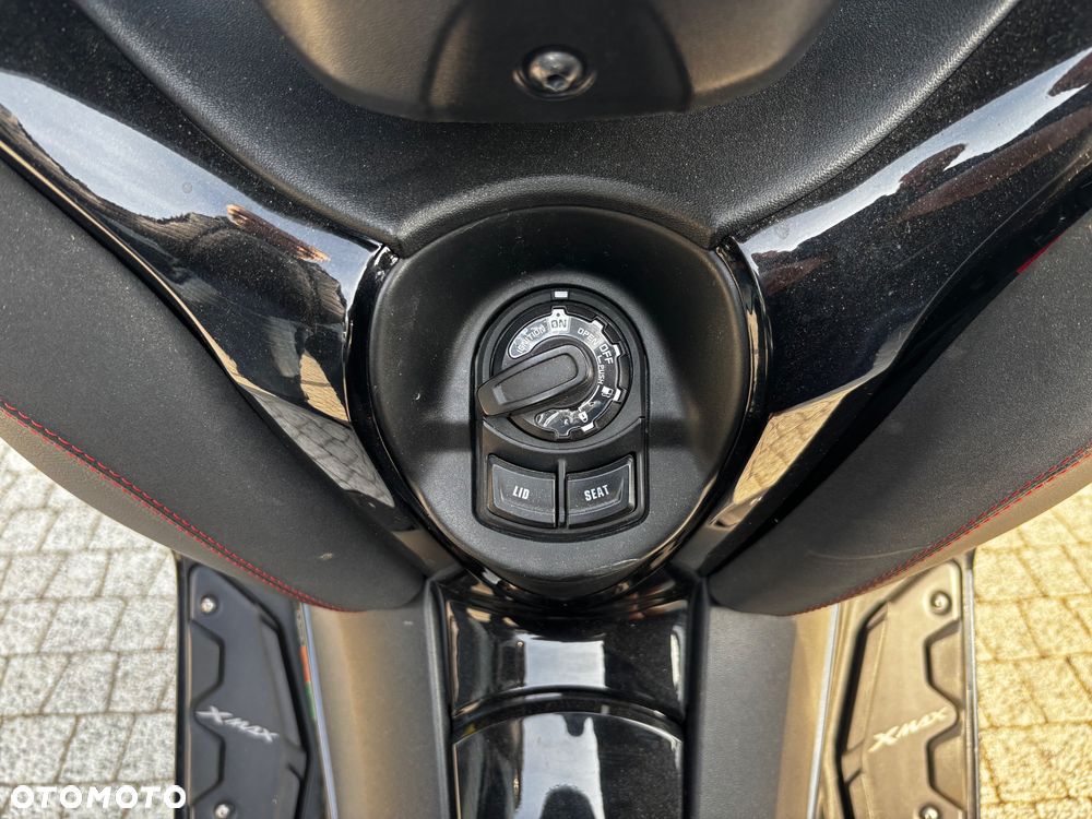 Yamaha X-max - 25