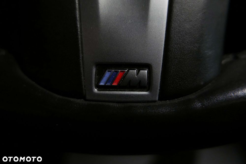 BMW Seria 3 - 18