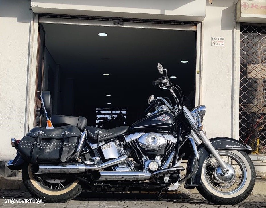 Harley-Davidson FLSTC Heritage Softail - 1