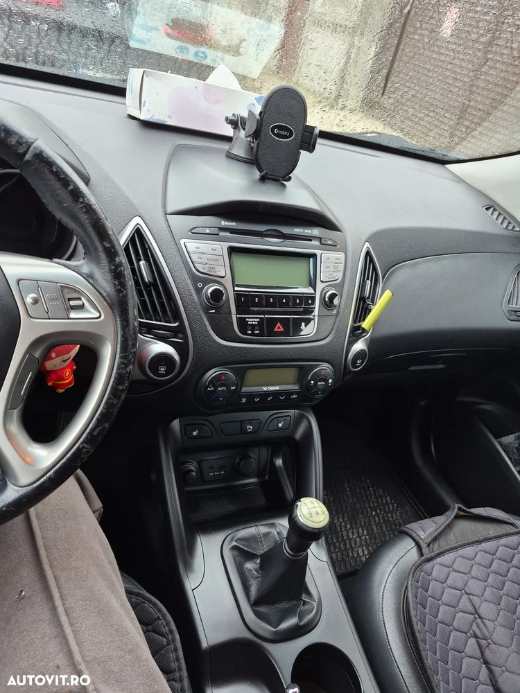 Hyundai ix35 2.0 MPI 4WD GLS Premium+ - 6