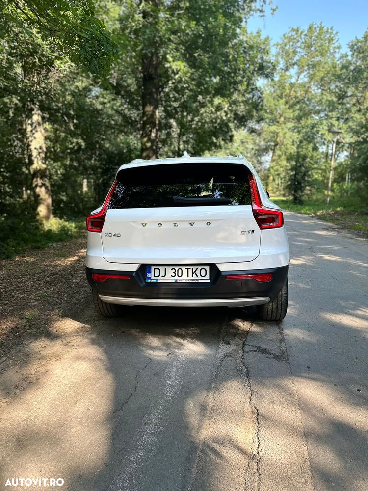 Volvo XC 40 D3 AWD Momentum - 8