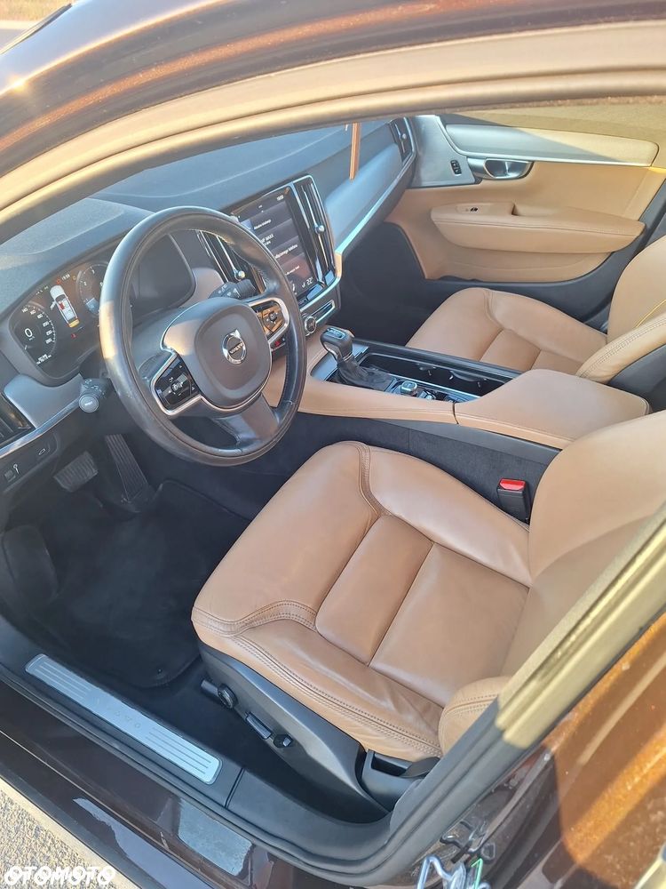 Volvo V90 D5 AWD Inscription - 16