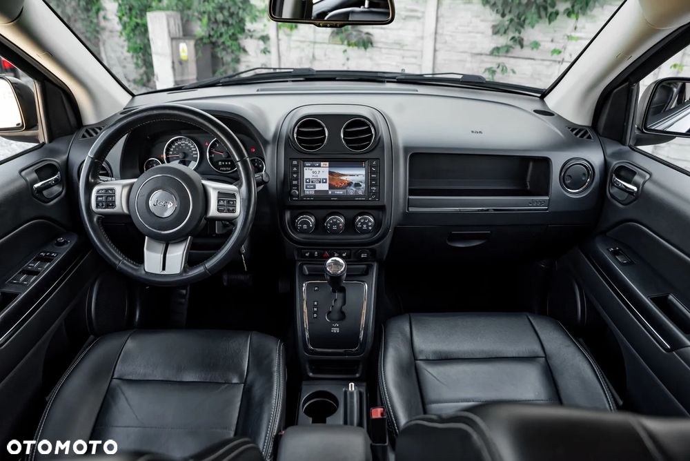 Jeep Compass 2.4I 4x4 Automatik Limited - 31