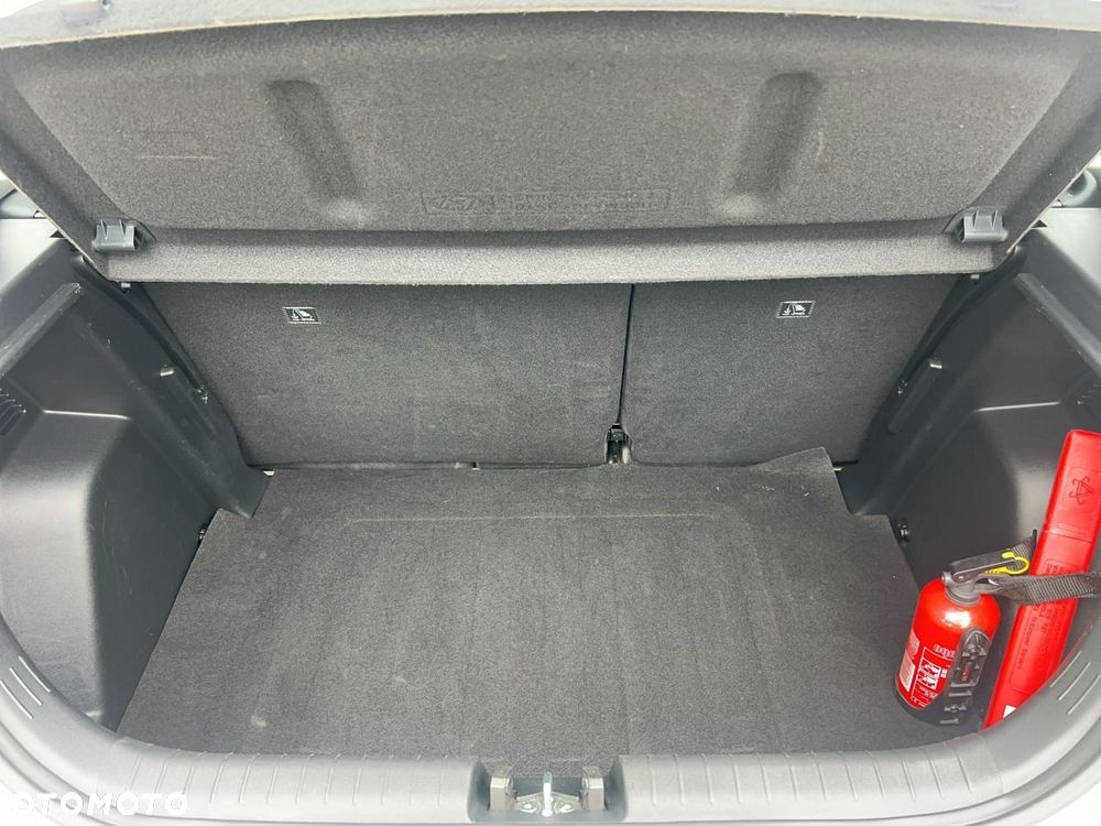 Hyundai i20 - 22