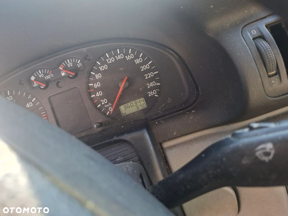 Volkswagen Passat 1.9 TDI - 5
