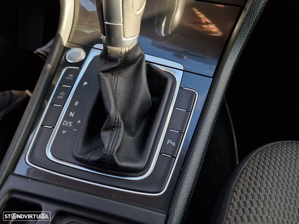 VW Golf 1.4 TSi ACT Confortline DSG - 25