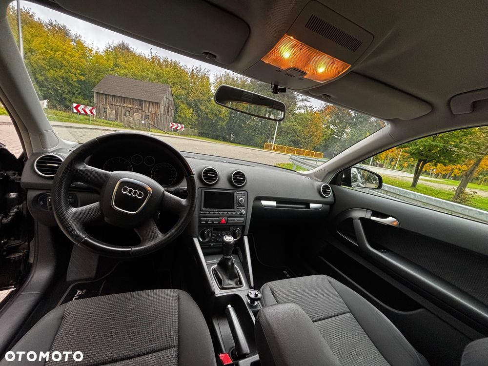 Audi A3 1.6 Ambition - 4