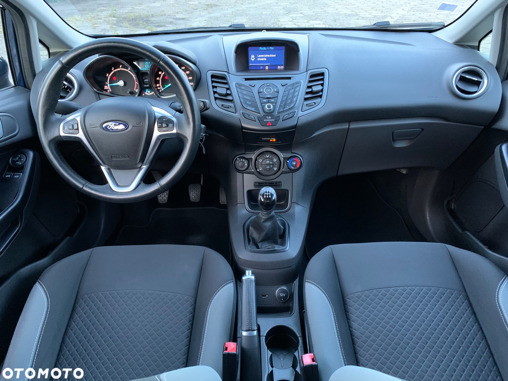 Ford Fiesta 1.25 Silver X Plus - 33
