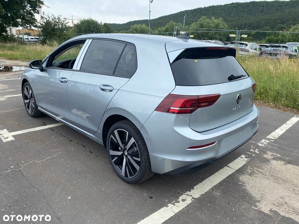 Volkswagen Golf - 7
