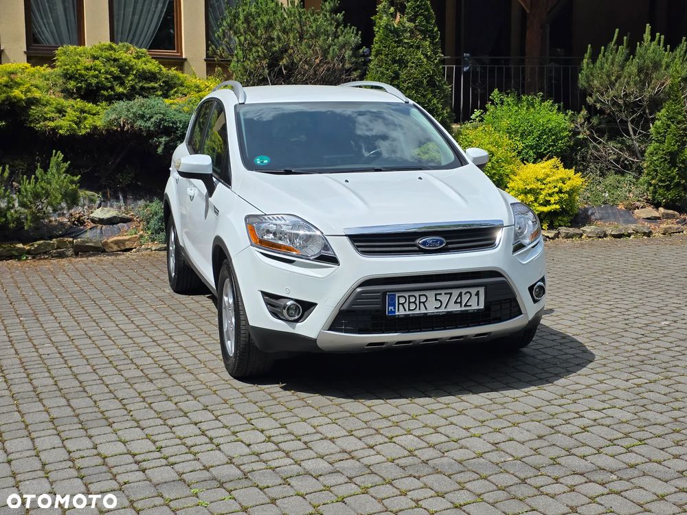 Ford Kuga - 34