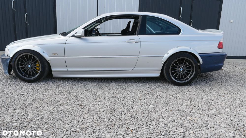 BMW Seria 3 330Ci - 2