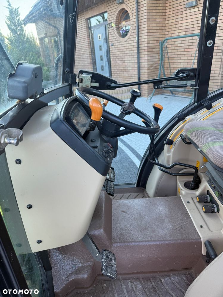 John Deere 5510N - 8