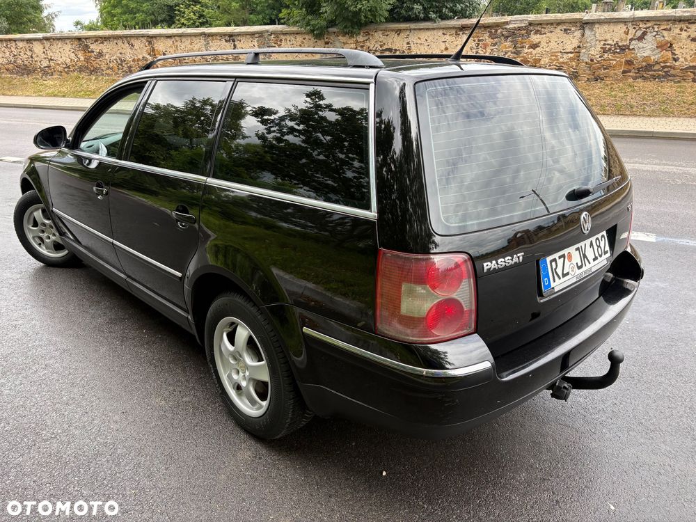 Volkswagen Passat - 15