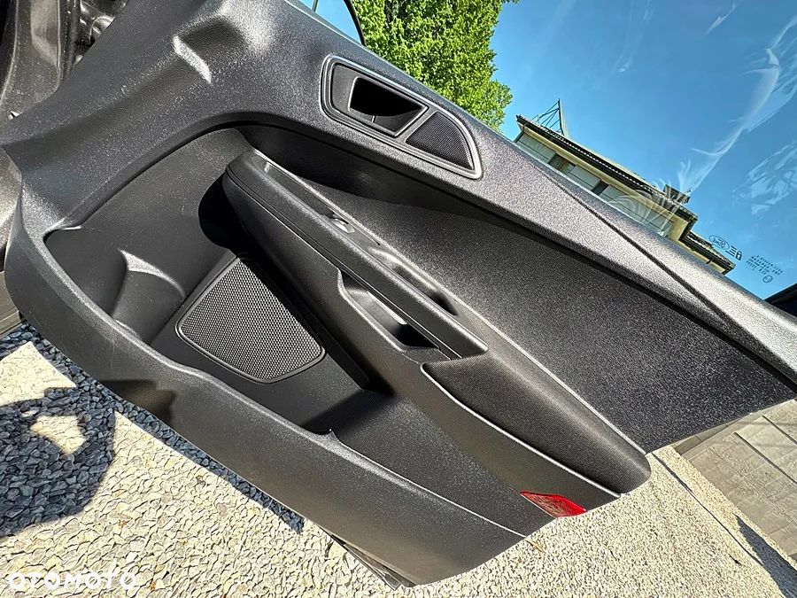 Ford B-MAX 1.0 EcoBoost SYNC Edition - 33