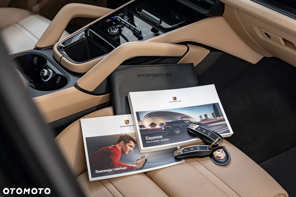 Porsche Cayenne Black Edition - 40