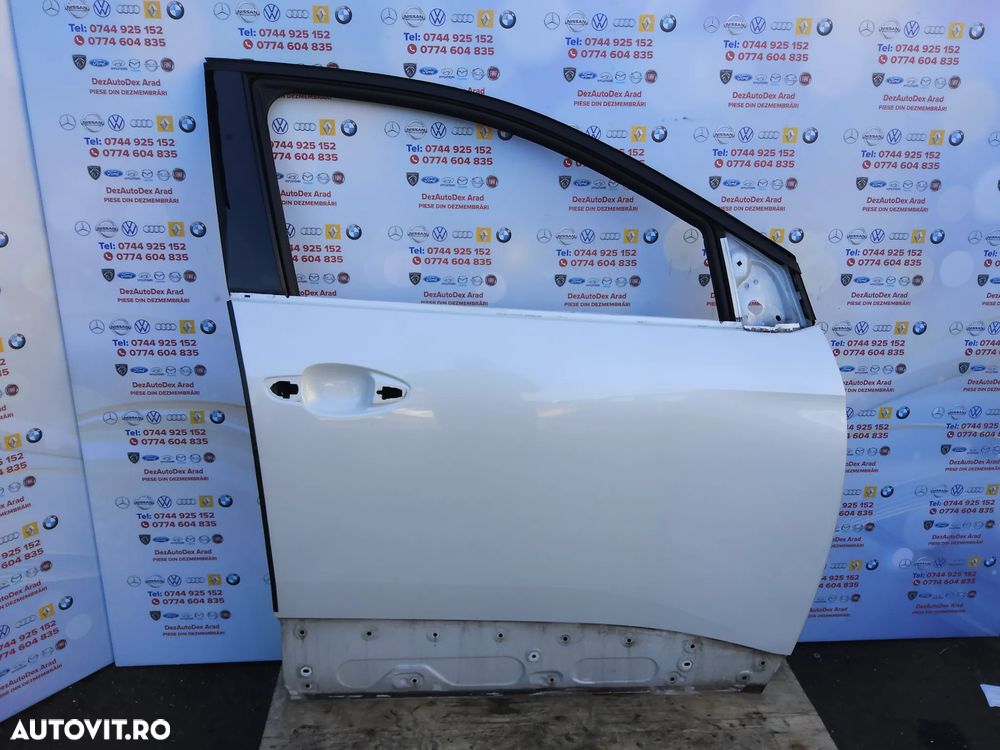 Usa Peugeot 3008 an 2016-2024 usi fata spate stânga dreapta Peugeot 3008 II - 3