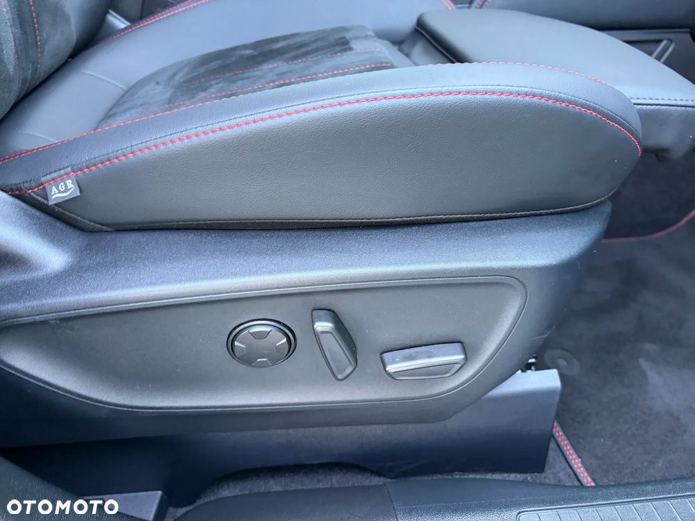 Ford Kuga - 29
