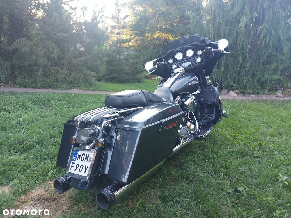 Harley-Davidson Touring Street Glide - 12