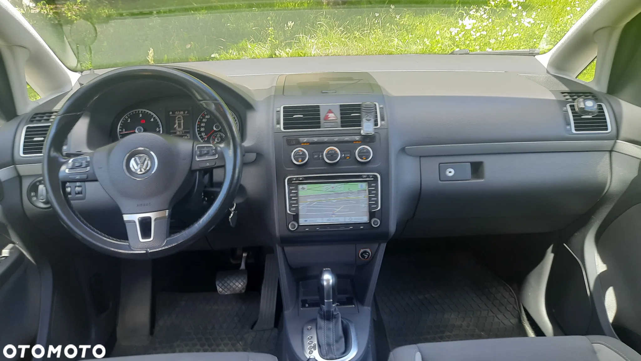 Volkswagen Touran 2.0 TDI DPF BlueMotion Technology DSG Life - 10