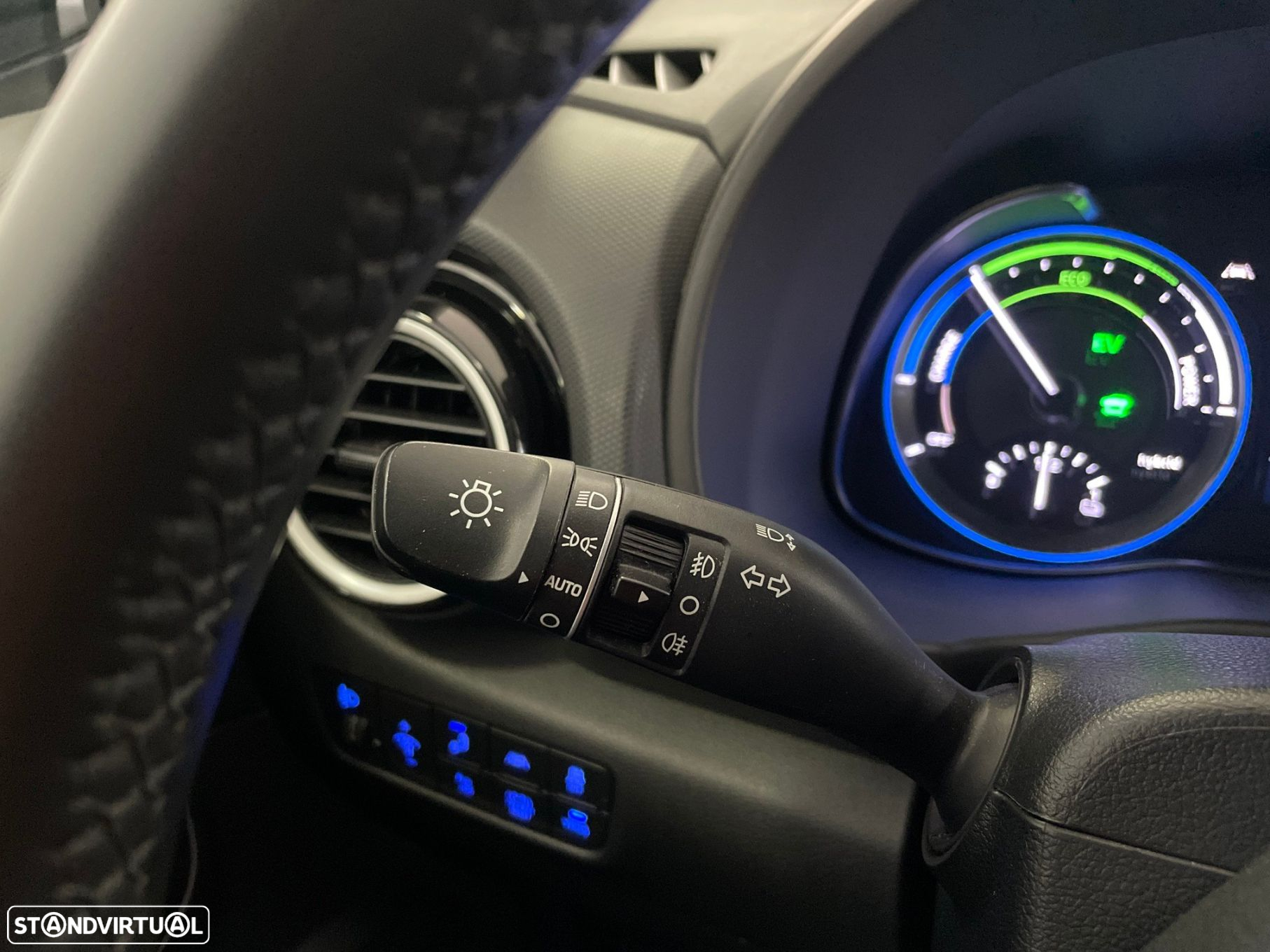 Hyundai Kauai 1.6 GDi HEV Premium - 33