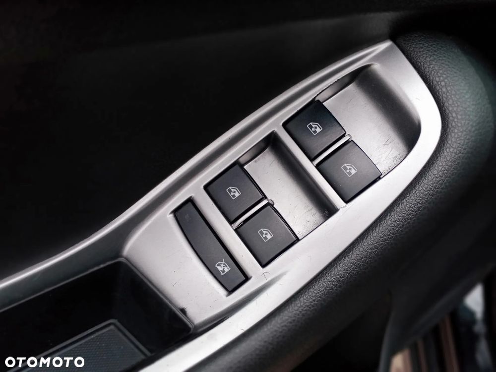 Chevrolet Orlando - 21