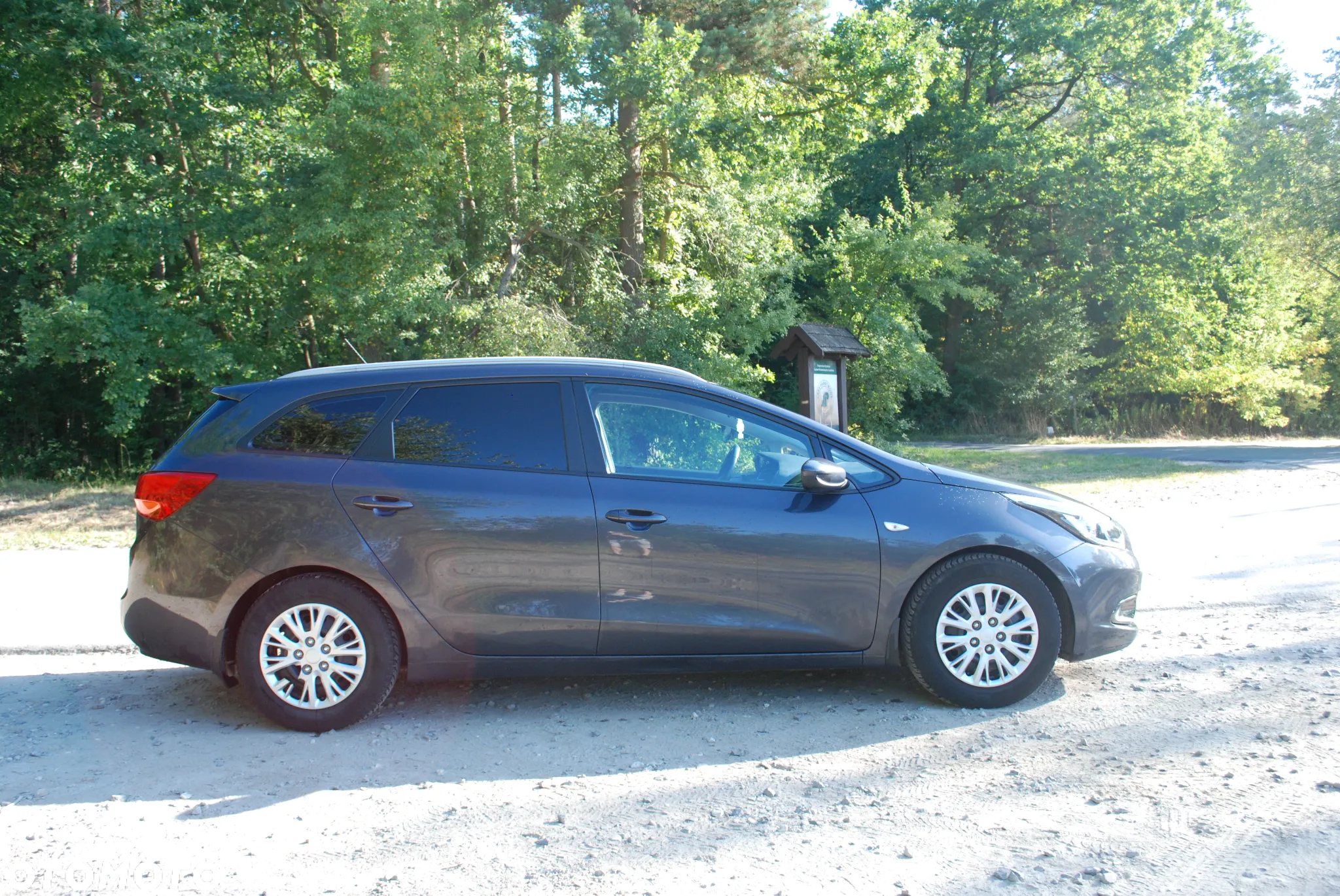 Kia Ceed Cee'd 1.6 GDI M - 4