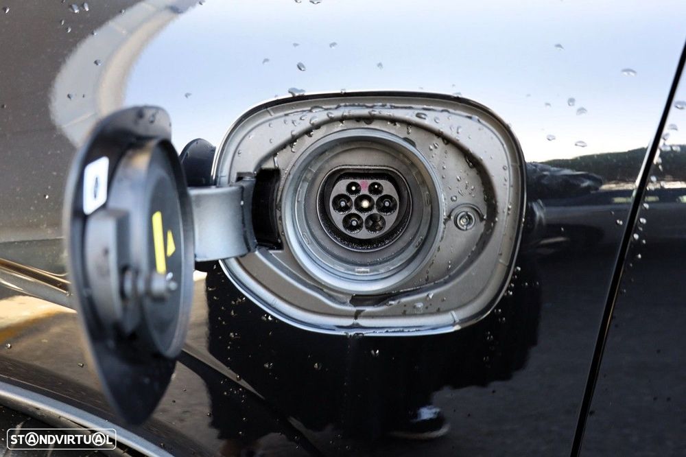 Volvo XC 60 2.0 T6 PHEV Black Edition AWD - 3