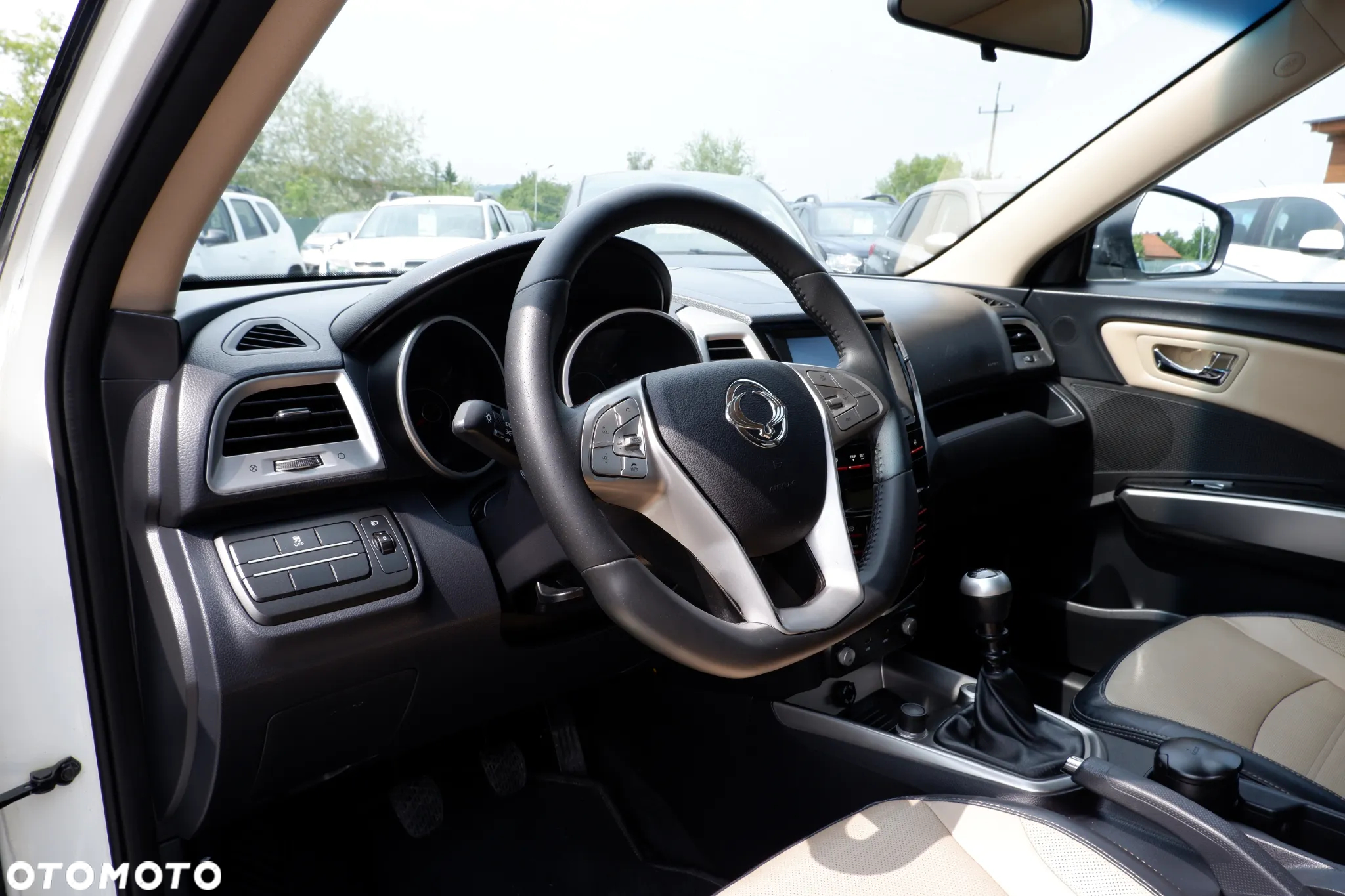 SsangYong/KGM Tivoli e-XDi 160 2WD Sapphire - 25