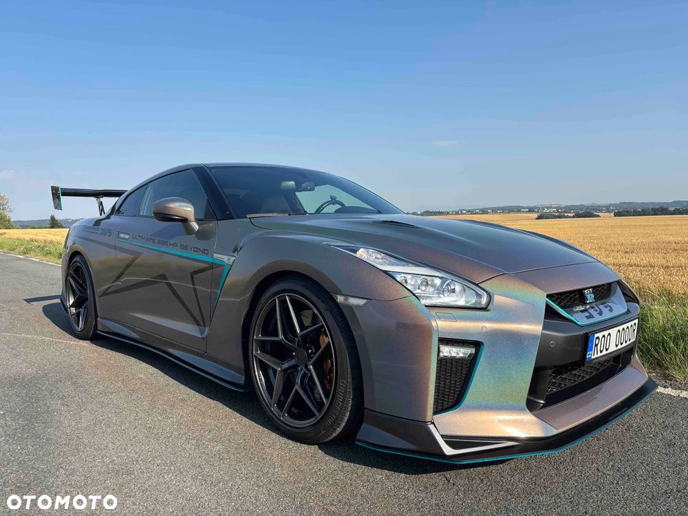 Nissan GT-R Prestige - 3