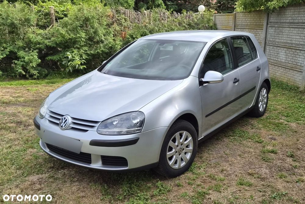 Volkswagen Golf 1.6 FSI Comfortline - 2