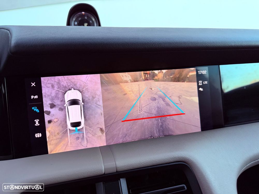 Porsche Taycan Cross Turismo 4 - 26