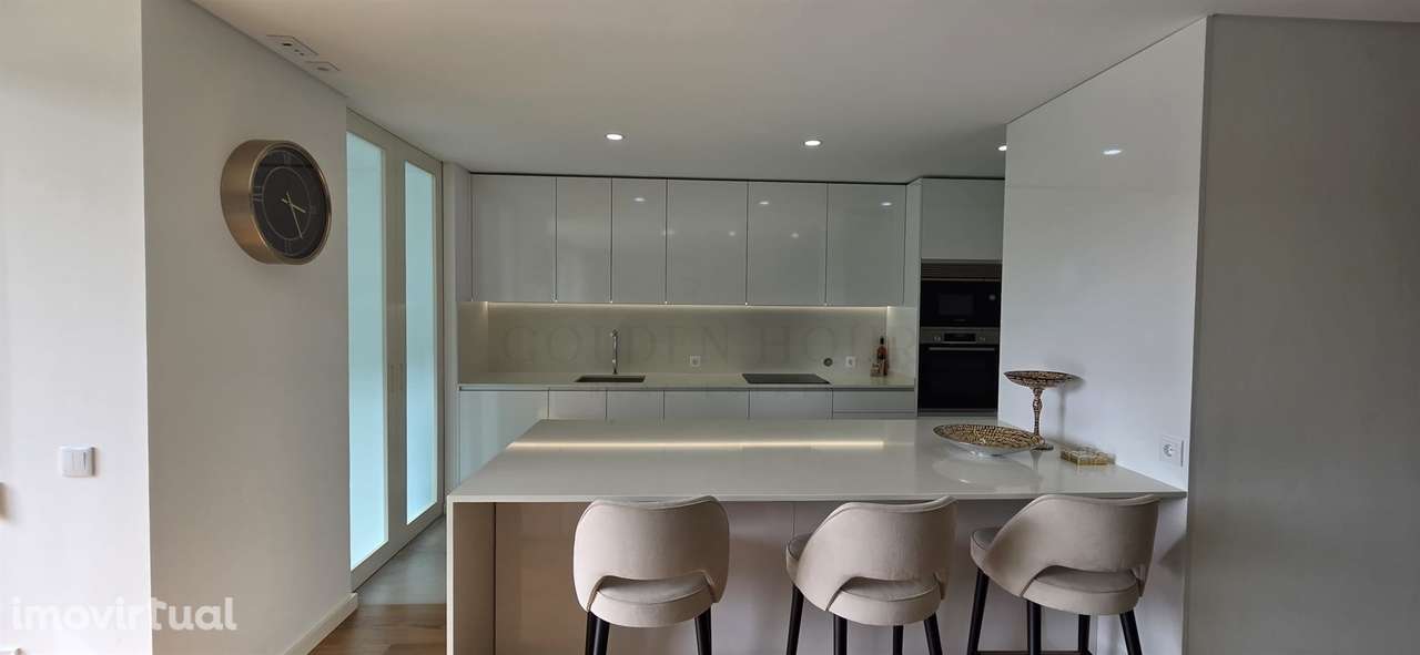 Apartamento T3 em Gaia Centro | Design Moderno & Suítes - Grande imagem: 2/30