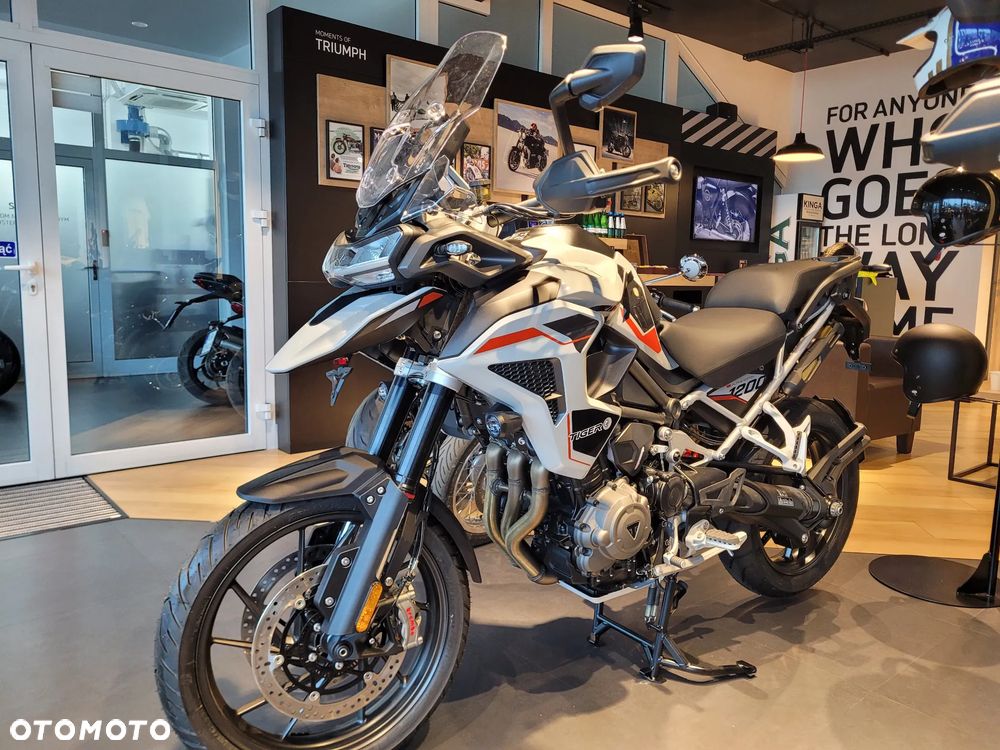 Triumph Tiger - 2