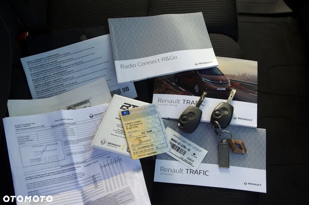 Renault Trafic 2.0 dCi - 8