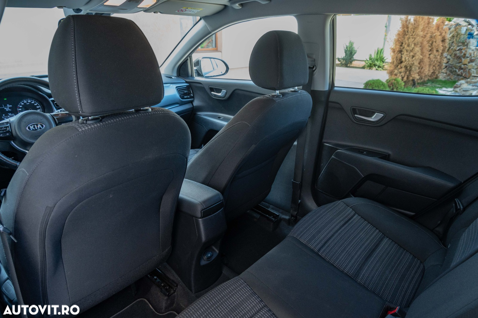 Kia Stonic 1.0 T-GDI Trend - 18