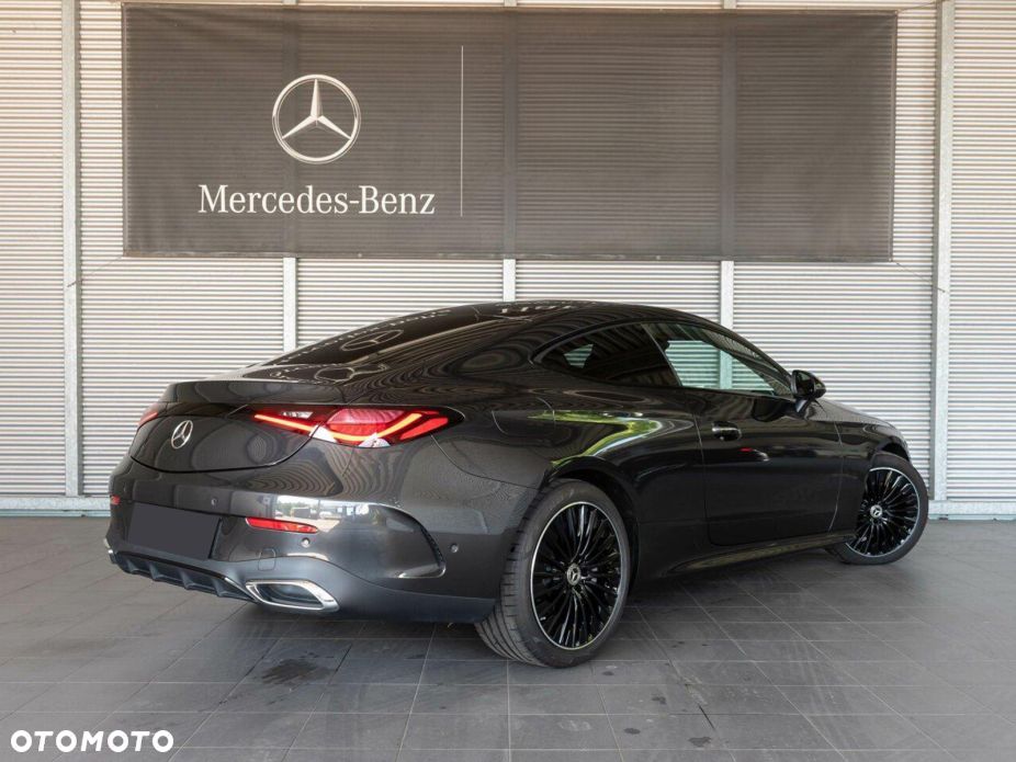 Mercedes-Benz CLE 300 mHEV 4-Matic AMG Line - 6